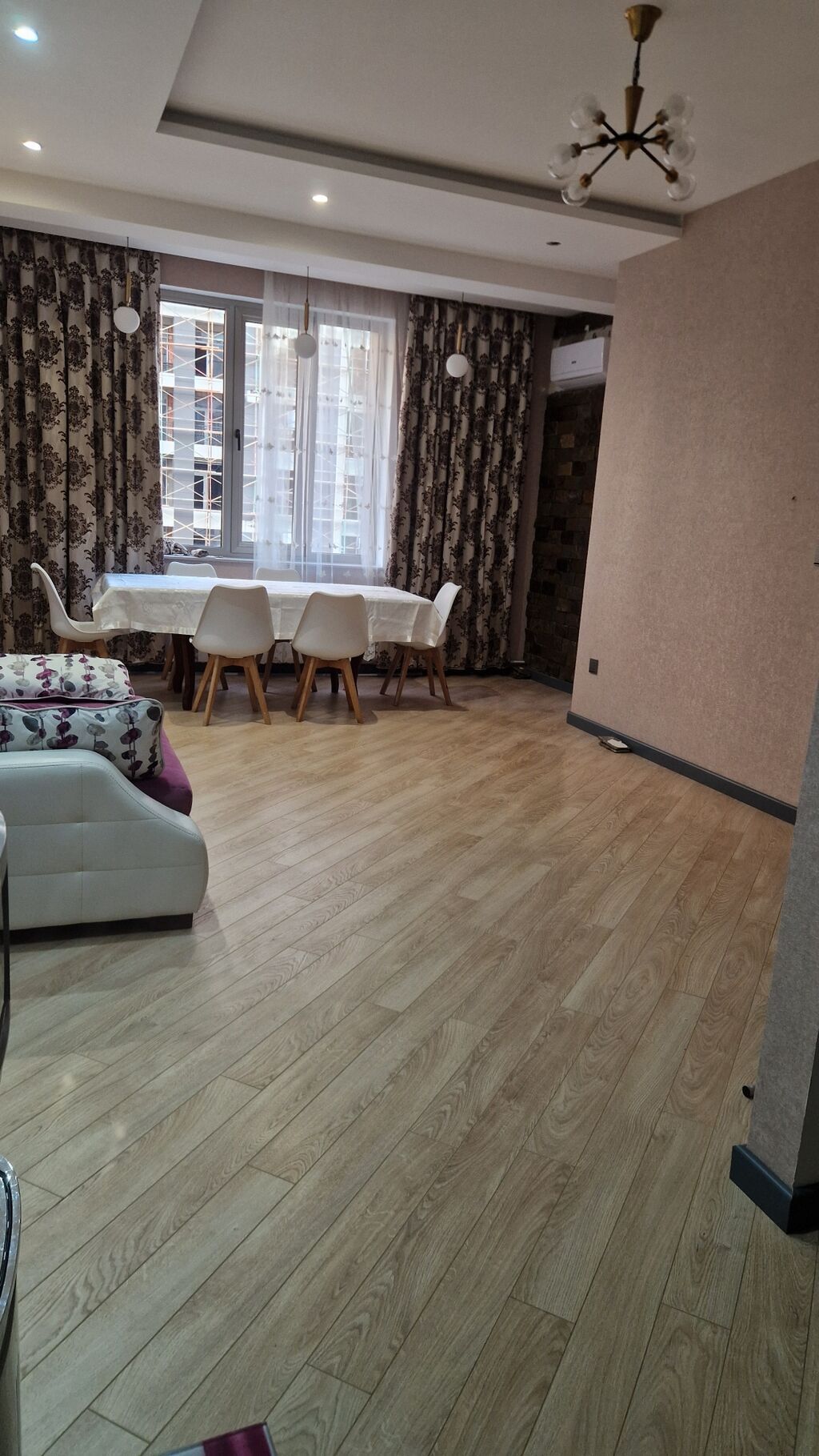 Makler Narahat Etməsin 28 may metro çıxışında 3 otaqlı. 2 balkon 2 — Daşınmaz əmlak, Bakı (5)