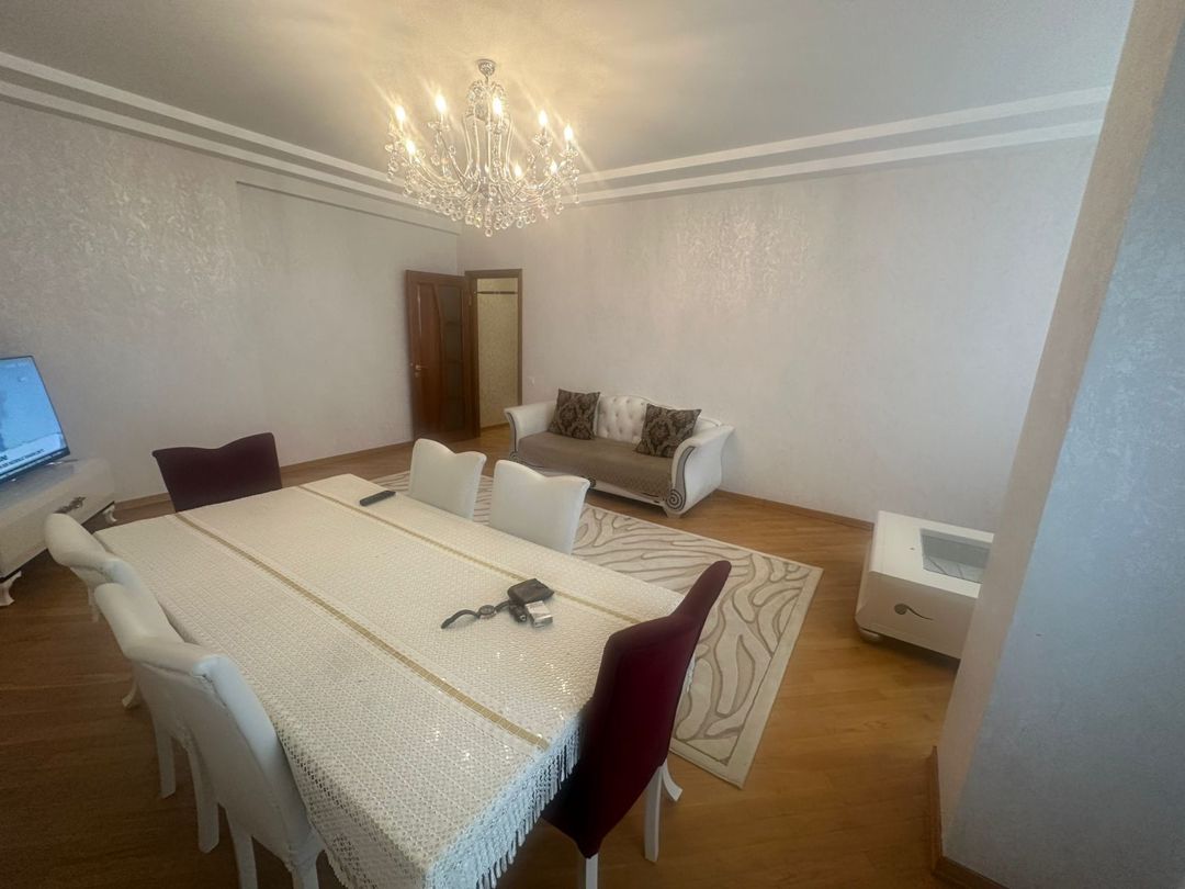 4-otaqlı yeni tikili, Nəsimi r., 152 m² — Mənzil, Bakı (2)