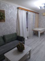 2-otaqlı mənzil kirayə verilir, Bünyad Sərdarov küç.6/3 85 m² — İlham