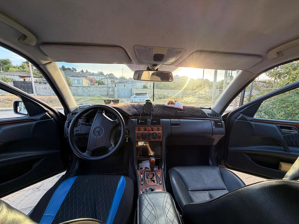 Mercedes E 240, 2.4 L, 1998 il, 294 671 km — Avtomobillər, Siyəzən (4)