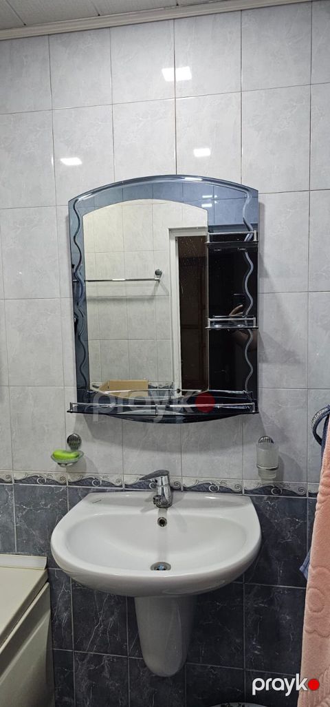 Dest sekilde 50 azn satilir‼ unvan ehmedli yk0171 sekine — Bakı