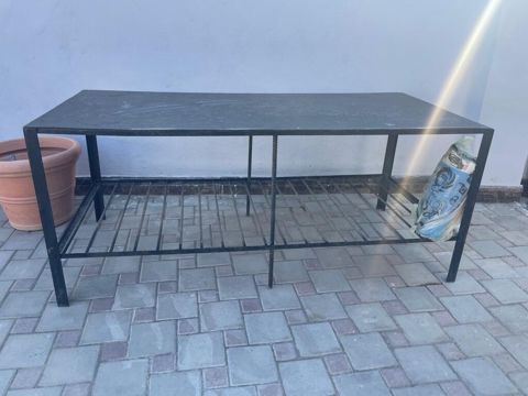 Dəmir masa stol 100 manat eni 90 sm Uzunluğu 2 metr Hündürlüyü 86 sm — Bakı