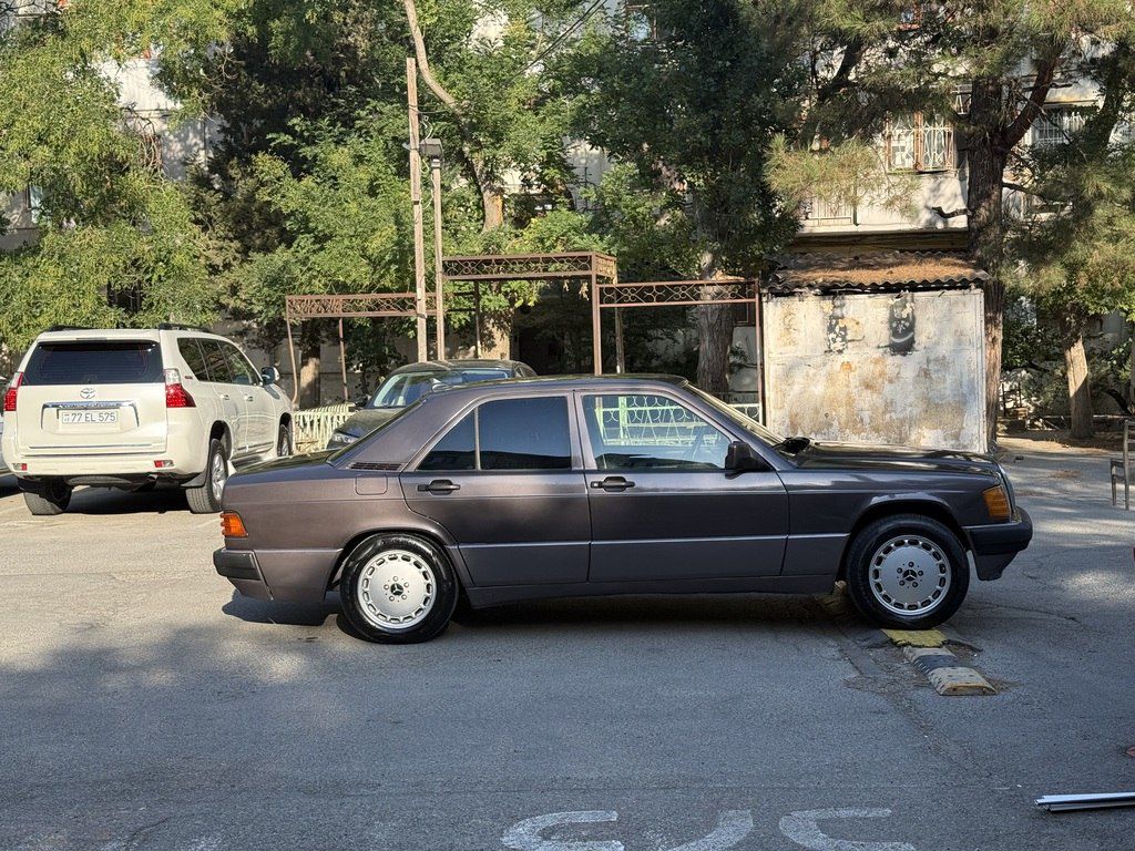 Mercedes 190, 2.0 L, 1991 il, 245 450 km — Avtomobillər, Bakı (2)