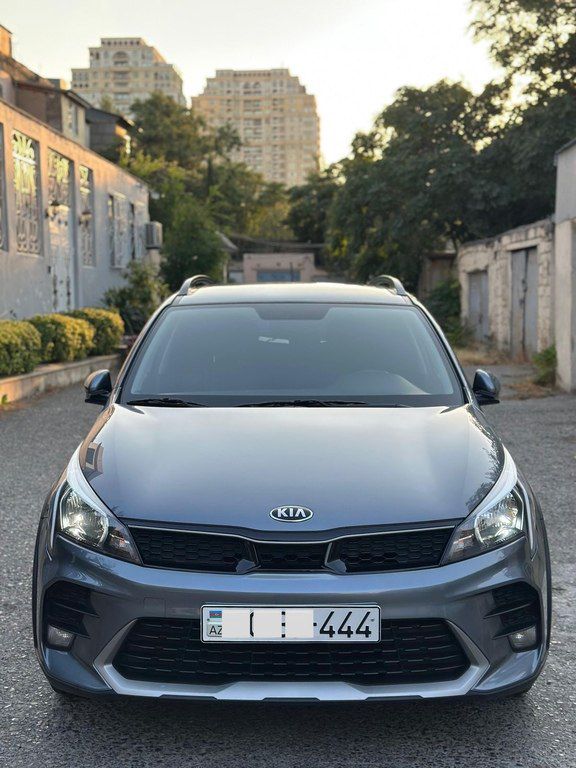 Kia Rio X-Line, 1.4 L, 2021 il, 88 000 km — Avtomobillər, Bakı