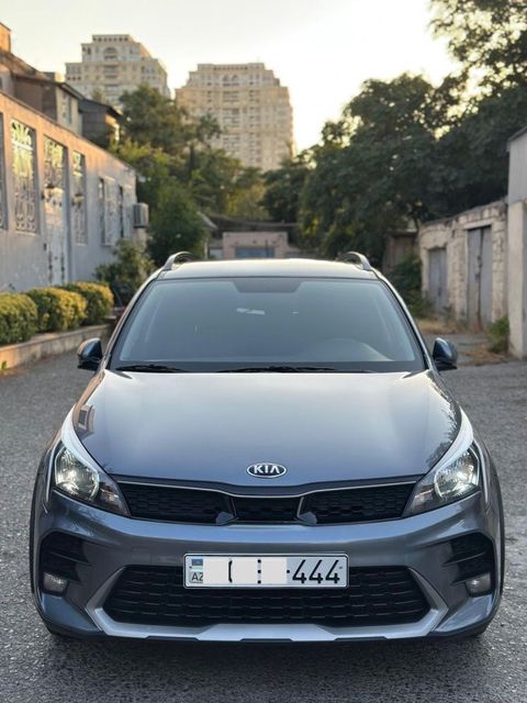 Kia Rio X-Line, 1.4 L, 2021 il, 88 000 km — Bakı