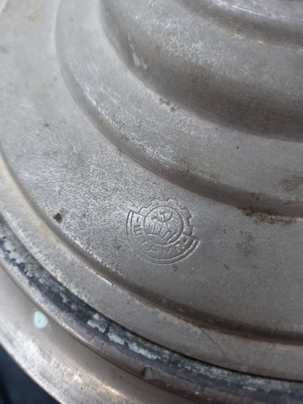 Kömür/sobada yandırılan klassik metal samovar - Material: qalın metal — Samovarlar, Bakı (3)