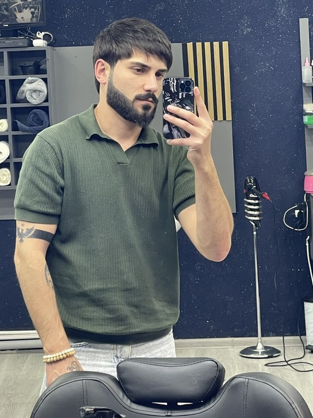 Bərbərlər Saç kəsimi — Xidmətlər, Bakı (3)