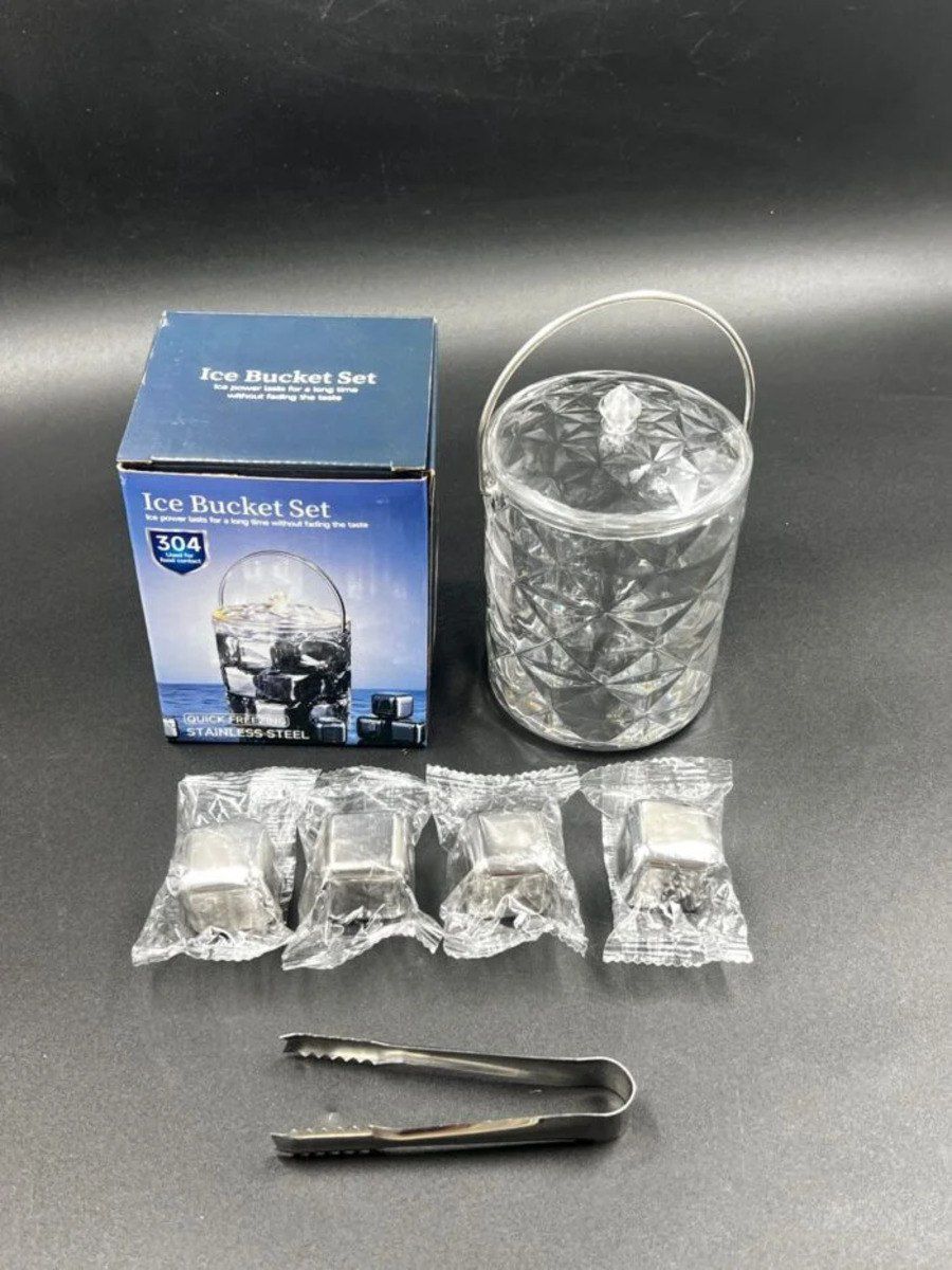 Metal buz küpləri — Mallar, Bakı (3)