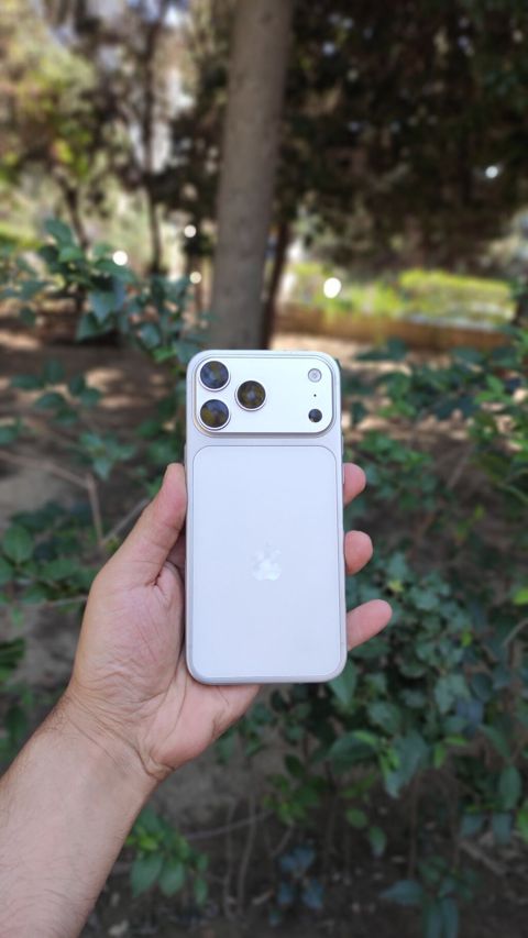 IPhone 17 Pro Max, Ağ, Simsiz şarj — Bakı