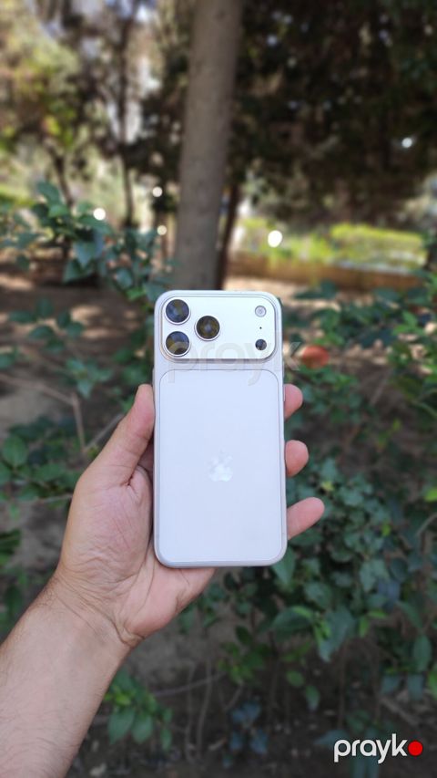 IPhone 17 Pro Max, Ağ, Simsiz şarj