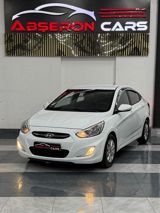 Hyundai Accent, 1.4 L, 2015 il, 179 000 km — Автомобили