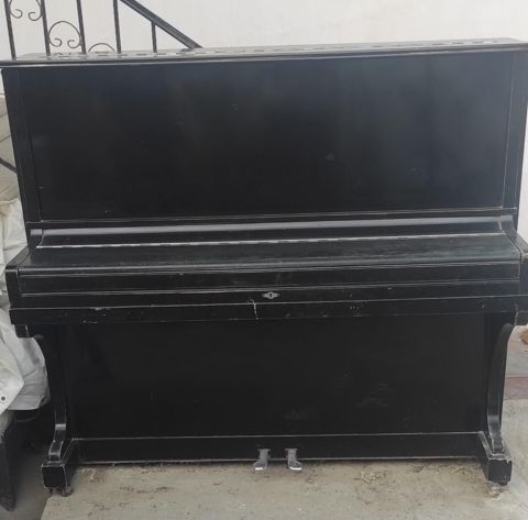 Piano — Bakı