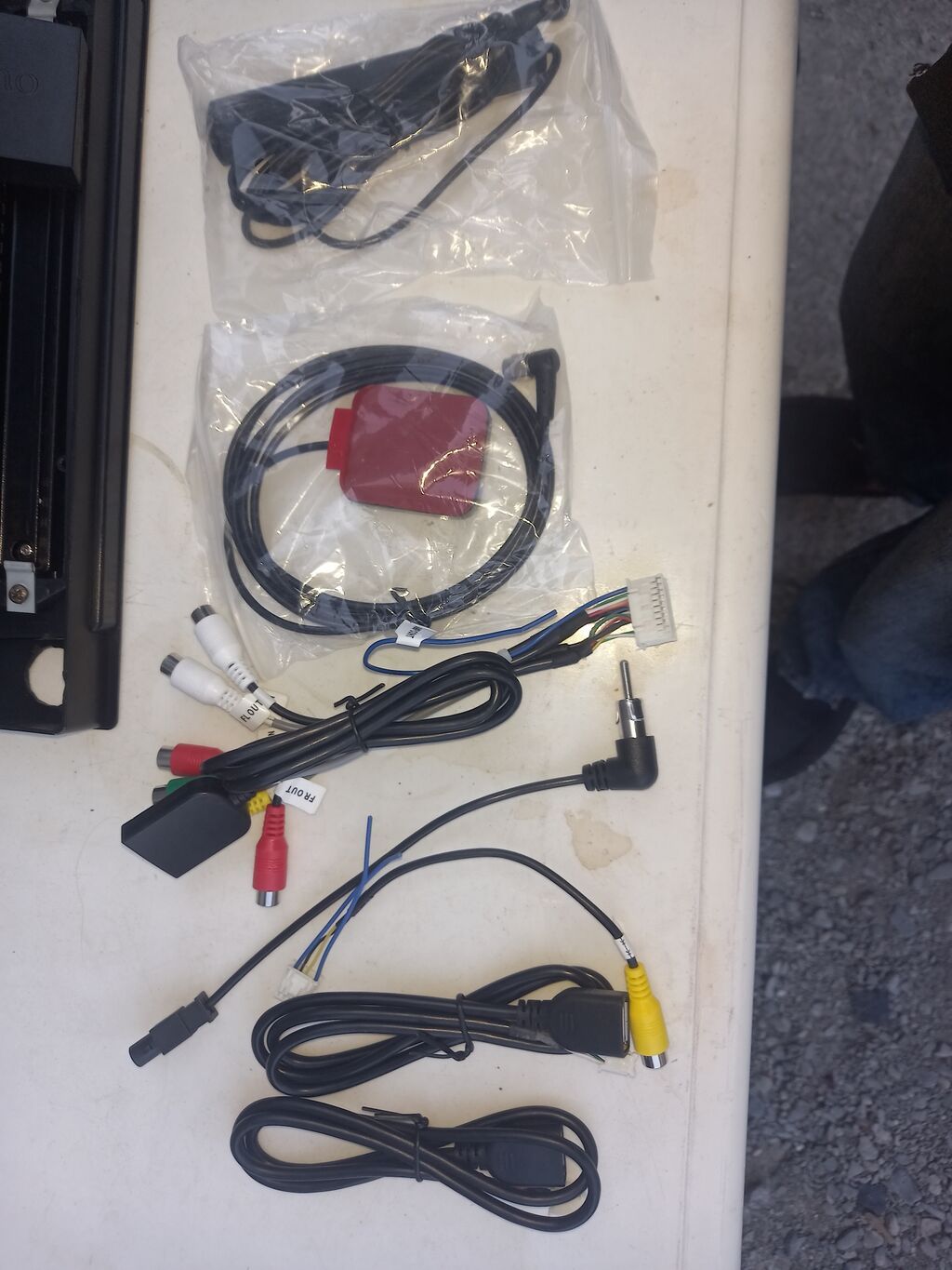 BMW üçün CAN-Bus dekoder və bağlantı dəstı Məhsul: CAN BUS Decoder — Elektronika, Şəki