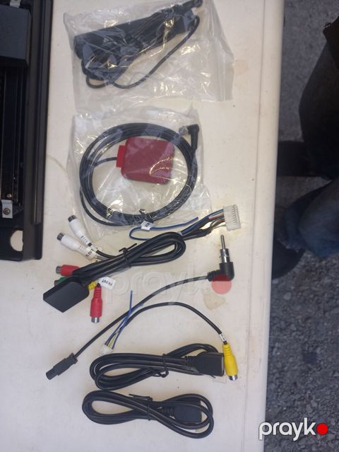 BMW üçün CAN-Bus dekoder və bağlantı dəstı Məhsul: CAN BUS Decoder