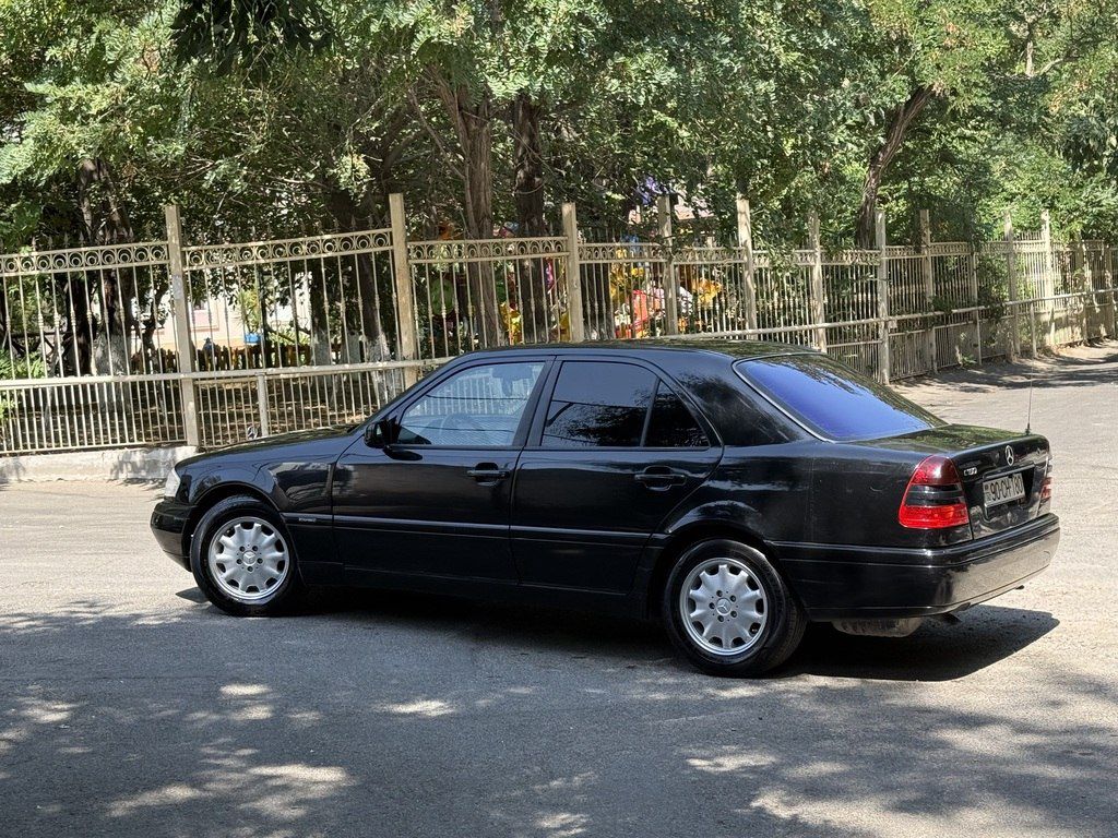 Mercedes C 180, 1.8 L, 1995 il, 240 545 km — Avtomobillər, Bakı (2)