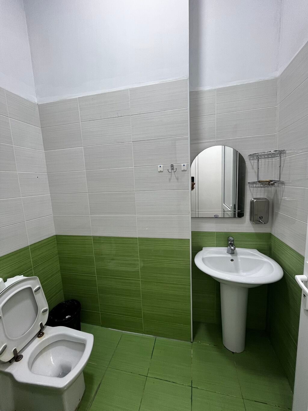 Qiymət sadəcə bir yataq üçündür, şəxsi otaq verilmir. Otaqlar 14 — Daşınmaz əmlak, Bakı (9)