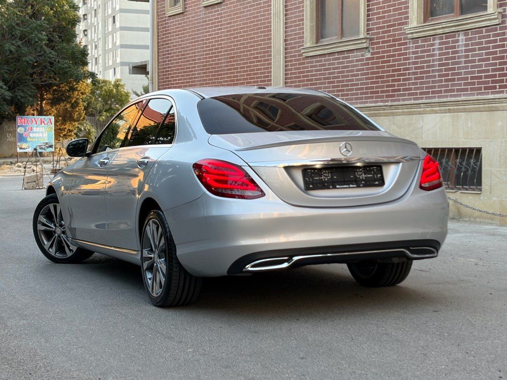 Mercedes C 300, 2.0 L, 2016 il, 96 000 km — Avtomobillər, Bakı (11)