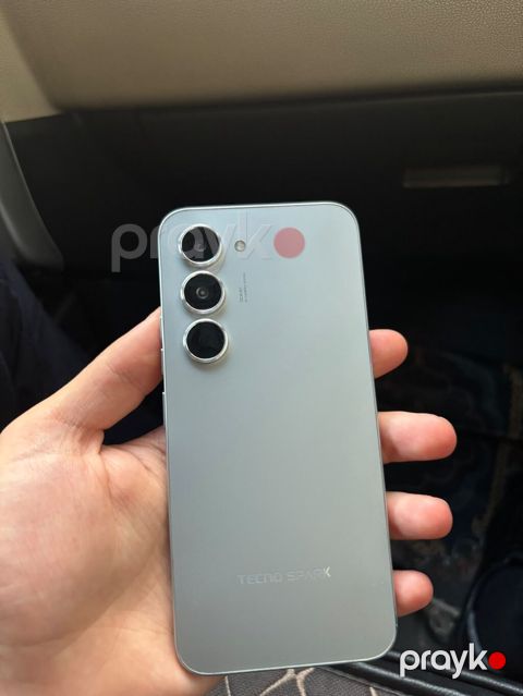 Tecno Spark, 256 GB, rəng - Gümüşü, Barmaq izi — Bakı