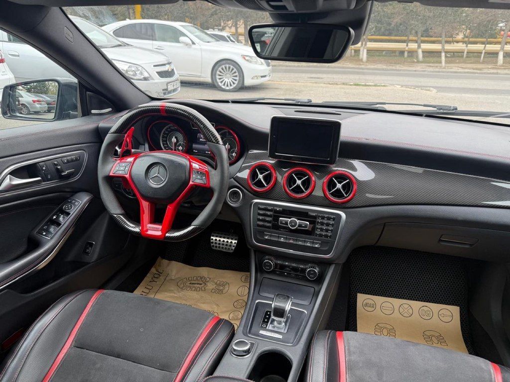 Mercedes CLA 45 AMG 4MATIC, 2.0 L, 2014 il, 207 000 km — Avtomobillər, Bakı (8)