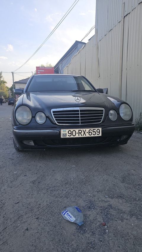 Mercedes E 240, 2000 il — Bakı