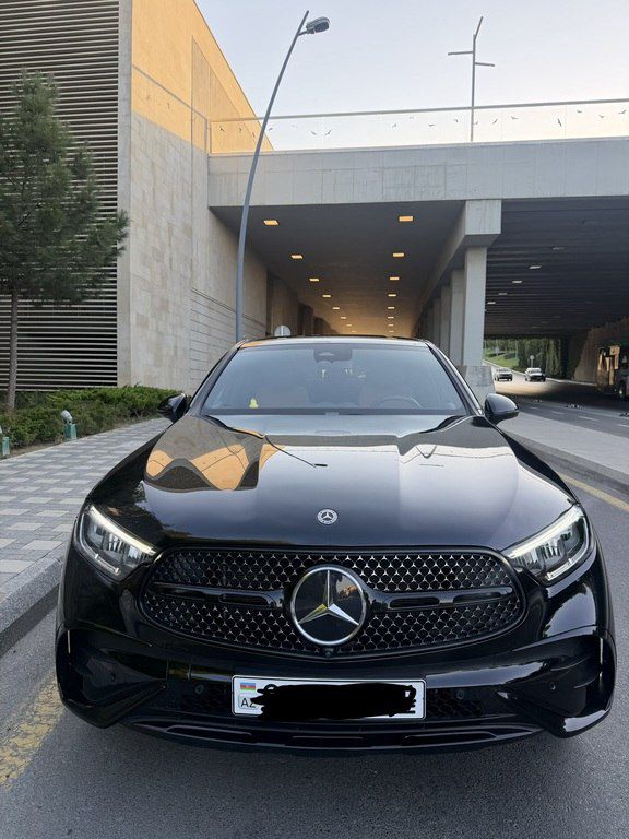 Mercedes GLC 200 4MATIC Coupe, 2.0 L, 2023 il, 23 000 km — Avtomobillər, Bakı (2)