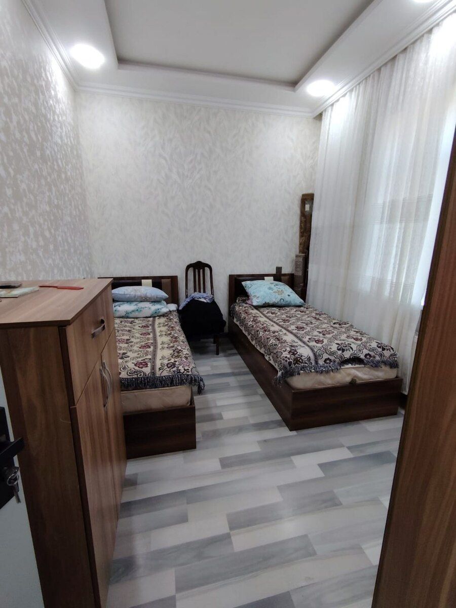 Həyət evi, Saray qəs — Ev, villa, Bakı (12)