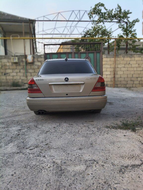 Mercedes C 220, 2.2 L, 1995 il, 420 000 km — Avtomobillər, Bakı (5)