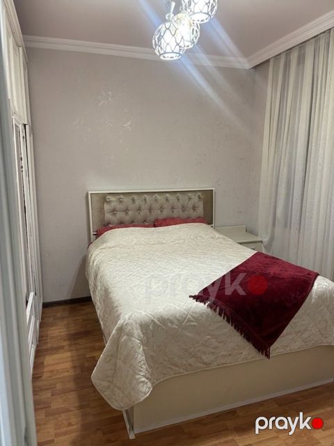 İcarəyə verilir 3 otaqlı köhnə tikili 50 m²