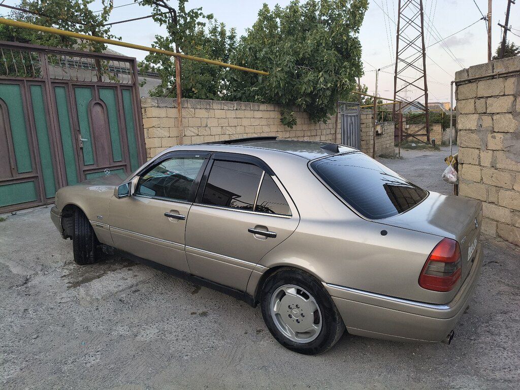 Mercedes C 220, 2.2 L, 1995 il, 420 000 km — Avtomobillər, Bakı (10)