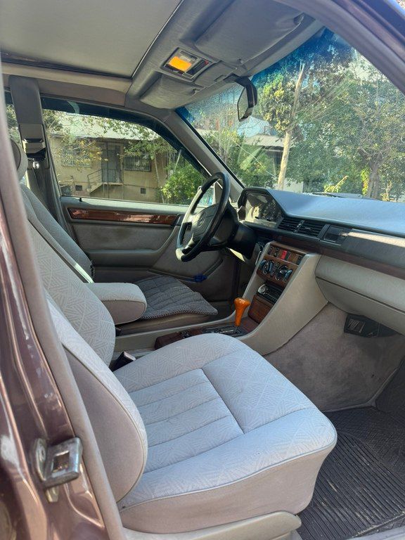Mercedes 220 E, 2.2 L, 1993 il, 210 756 km — Avtomobillər, Bakı (12)