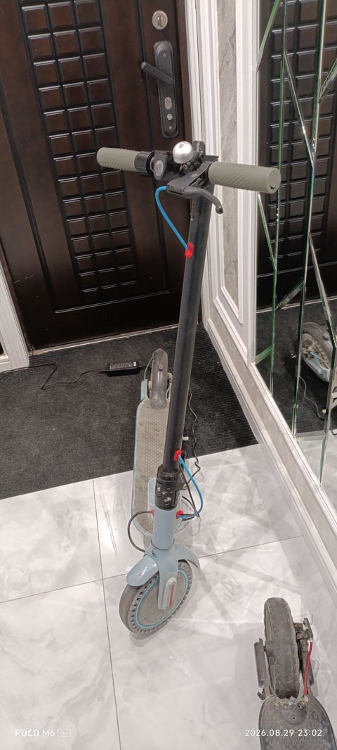 İşlənmiş Elektrik samokat 7", 351 - 500 Vt, 26 - 35 km/s, Ünvandan götürmə — Digah