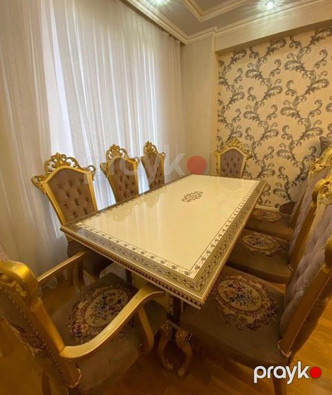 Masa dəsti satılır 580₼. Ünvan Masazır. 7171. Fatimə99