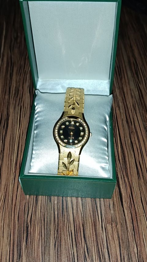 Fitron Quartz Saat Rusiyadan alınıb idial vezyetde satılır — Pirəkəşkül