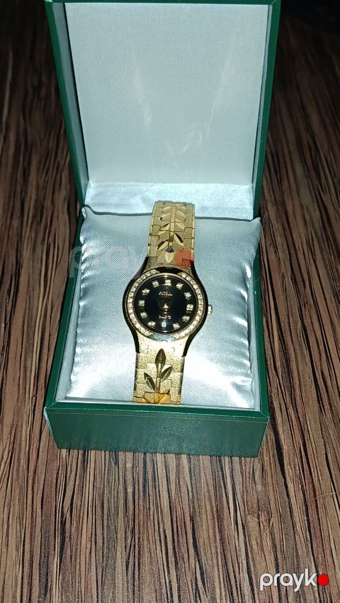 Fitron Quartz Saat Rusiyadan alınıb idial vezyetde satılır