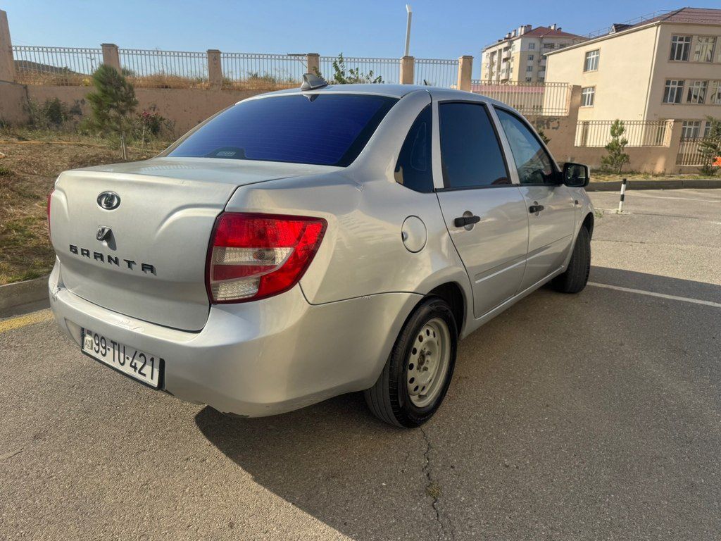 Lada (VAZ) Granta, 1.6 L, 2012 il, 260 000 km — Avtomobillər, Bakı (10)