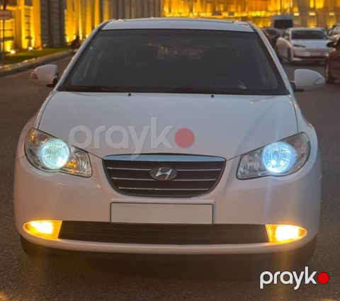 Hyundai Elantra, 2.0 L, 2010 il, 336 000 km