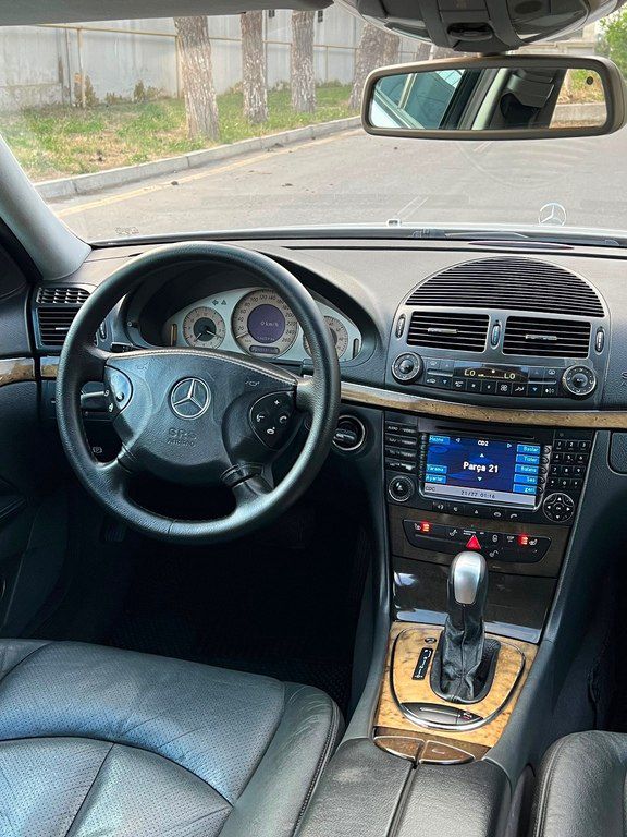 Mercedes E 320, 3.2 L, 2003 il, 286 000 km — Avtomobillər, Bakı (8)