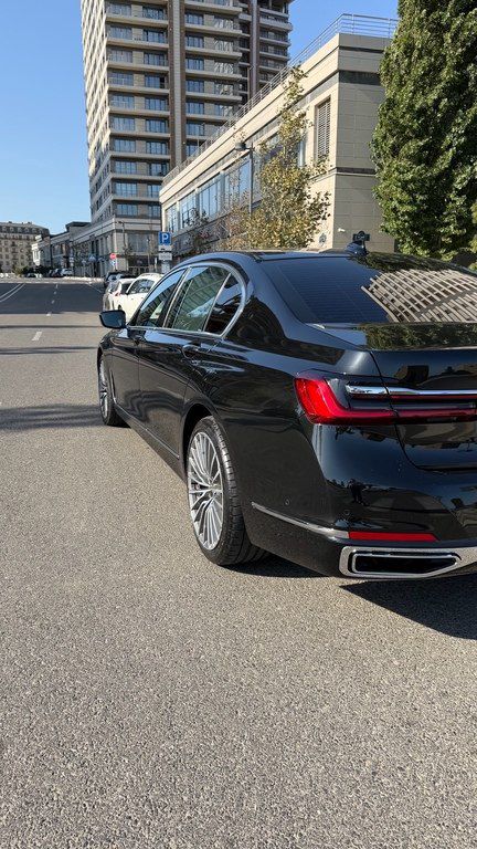 BMW 740, 3.0 L, 2019 il, 145 000 km — Avtomobillər, Bakı (4)