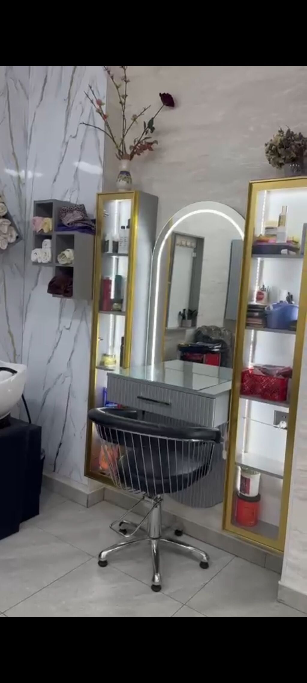 Gözəllik və lazer epilyasiya mərkəzi üçün tam təchizatlı salon — Mebel, Bakı (4)