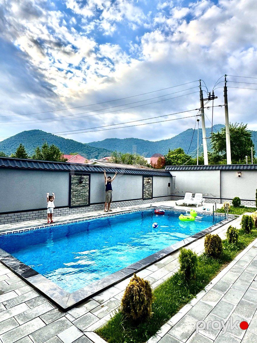 Bağ evi, S.E.Şirvani küç — Ev, villa, Qəbələ (5)
