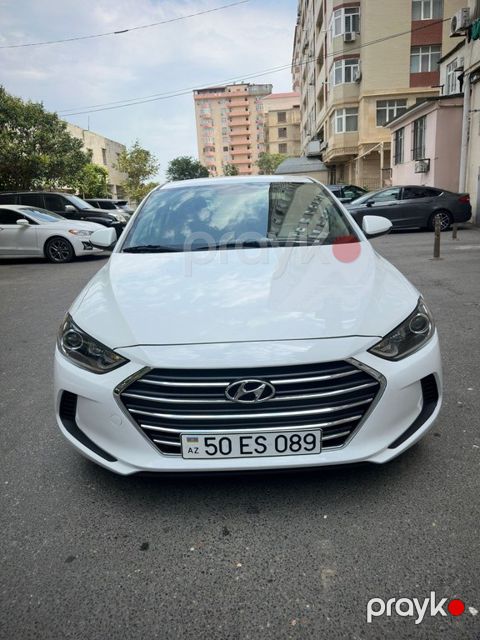 Hyundai Elantra, 2.0 L, 2017 il, 114 000 km