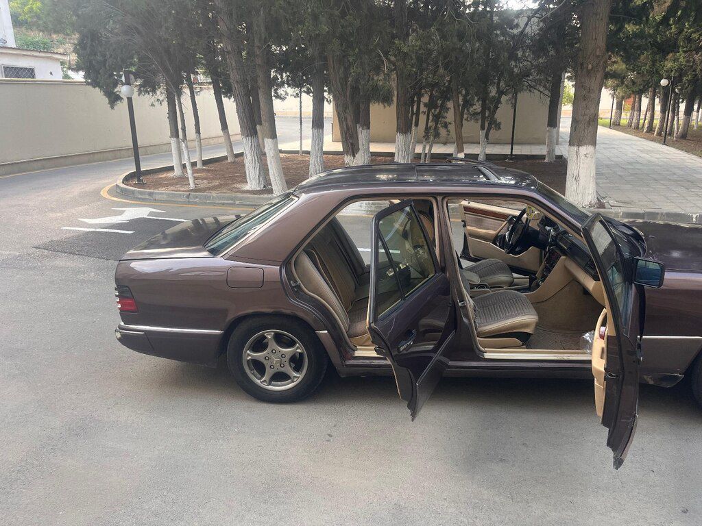 Mercedes 220 E, 2.2 L, 1993 il, 600 000 km — Avtomobillər, Bakı (6)