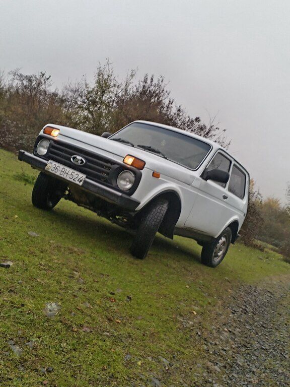 Lada (VAZ) Niva, 1.7 L, 1999 il, 300 000 km — Avtomobillər, Qəbələ (6)