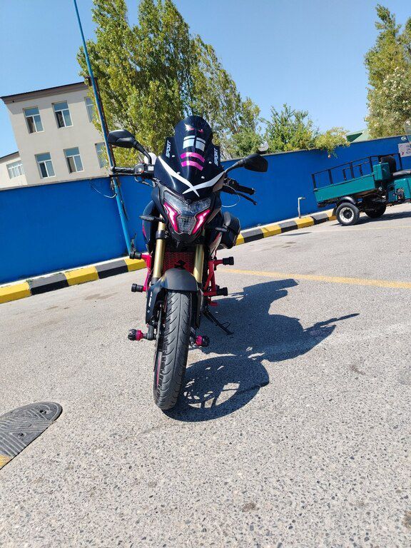 Bajaj Pulsar NS 200, 200 sm3, 2025 il, 15 000 km — Motosikletlər, Bakı (6)
