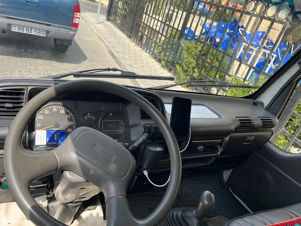 Isuzu NKR 55 E, 2.8 L, 1999 il, 79 000 km — Yük maşınları, Bakı (5)