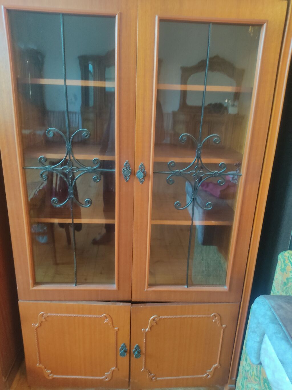 Iki skaf iki adresal iki kreslo bir jurnalni hamsi birge satilir — Mebel, Digah (5)