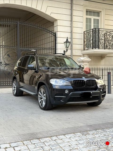 BMW X5, 3.0 L, 2013 il, 238 000 km
