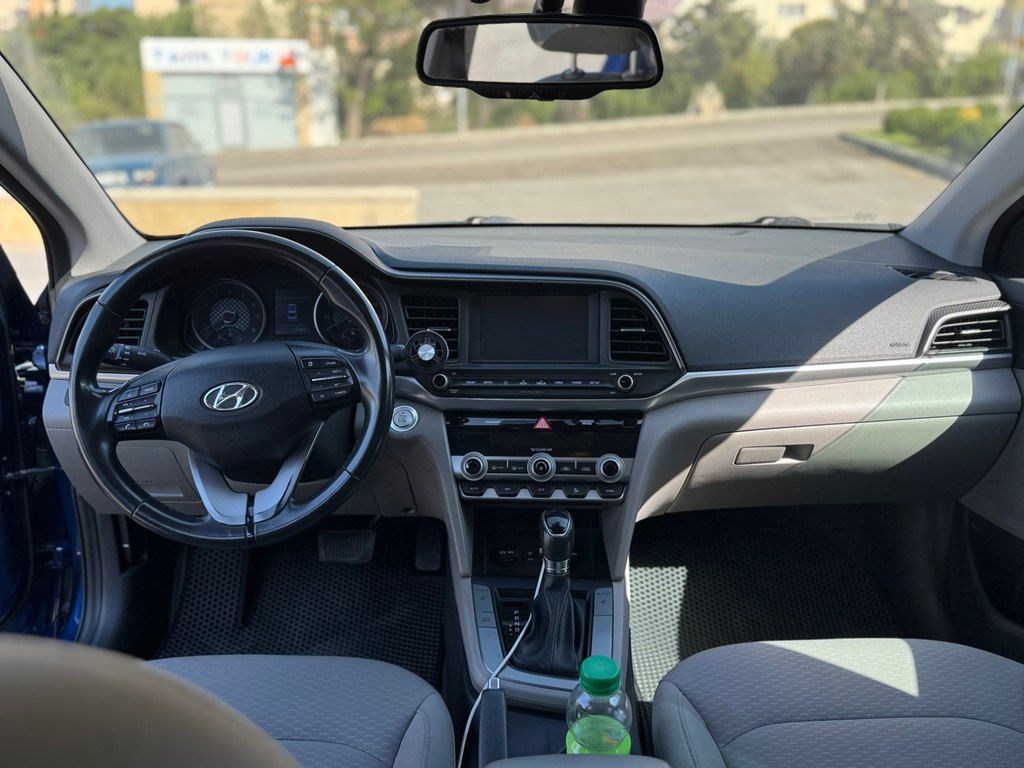 Hyundai Elantra, 2.0 L, 2019 il, 180 000 km — Avtomobillər, Bakı (6)