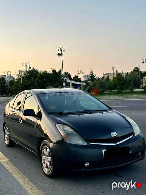 Toyota Prius, 1.5 L, 1.3 kWh, 2007 il, 310 385 km