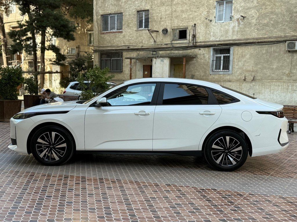 Changan Qiyuan A05, 1.5 L, 18.99 kWh, 2025 il, 21 000 km — Avtomobillər, Bakı (6)